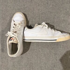 Nike Court Legacy Womens 8.5